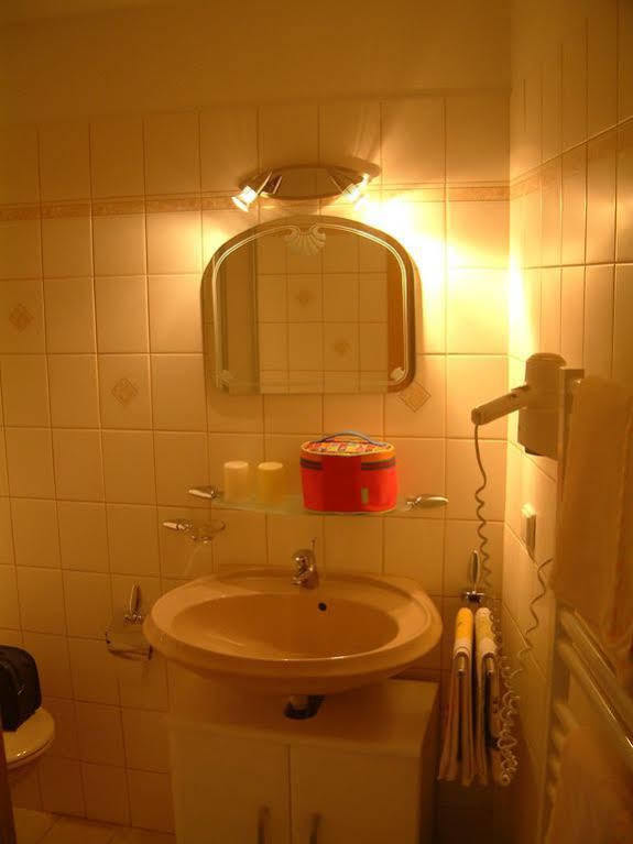 Pension Hohenau Gasthuis 3*